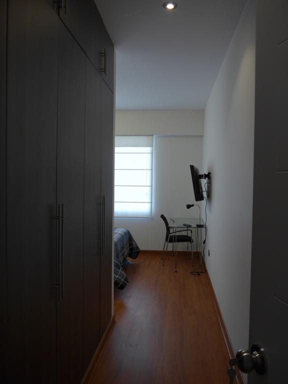 Spacious Apartment In Miraflores Lima Quarto foto
